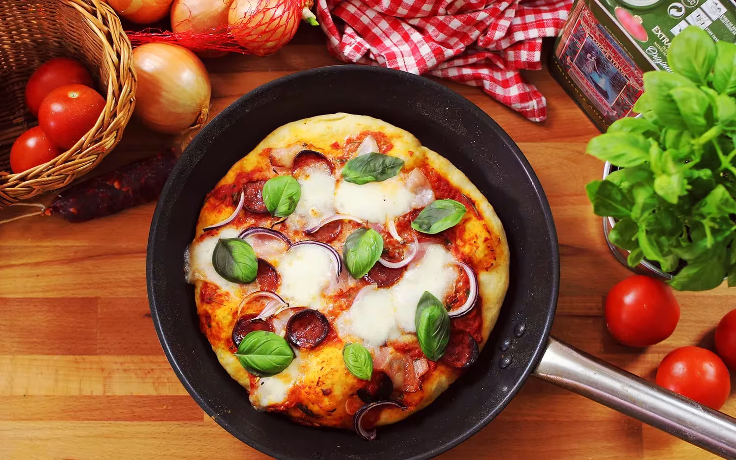 Serpenyős pizza