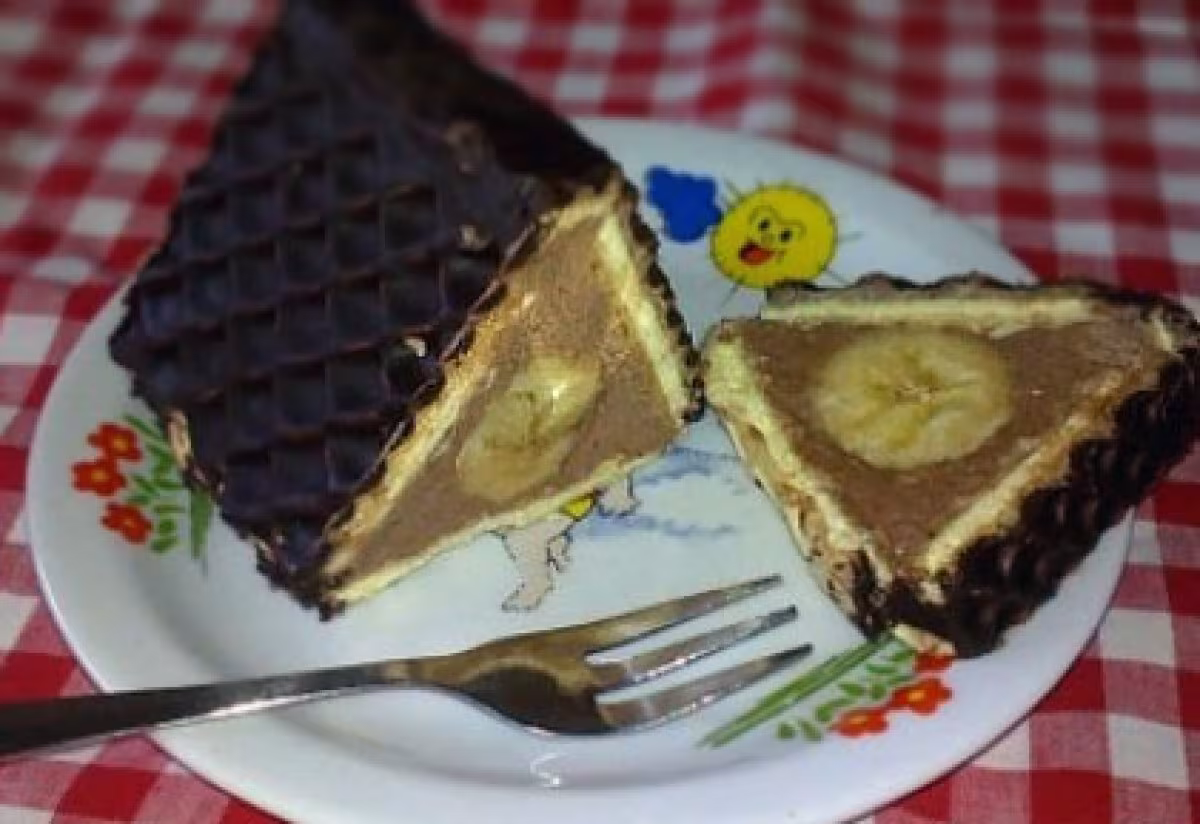 Banánkunyhó (tej-tojás mentes)