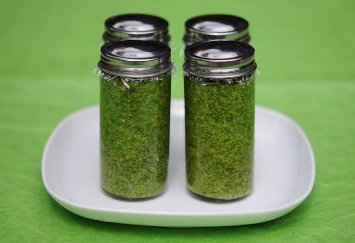 Petrezselyem pesto